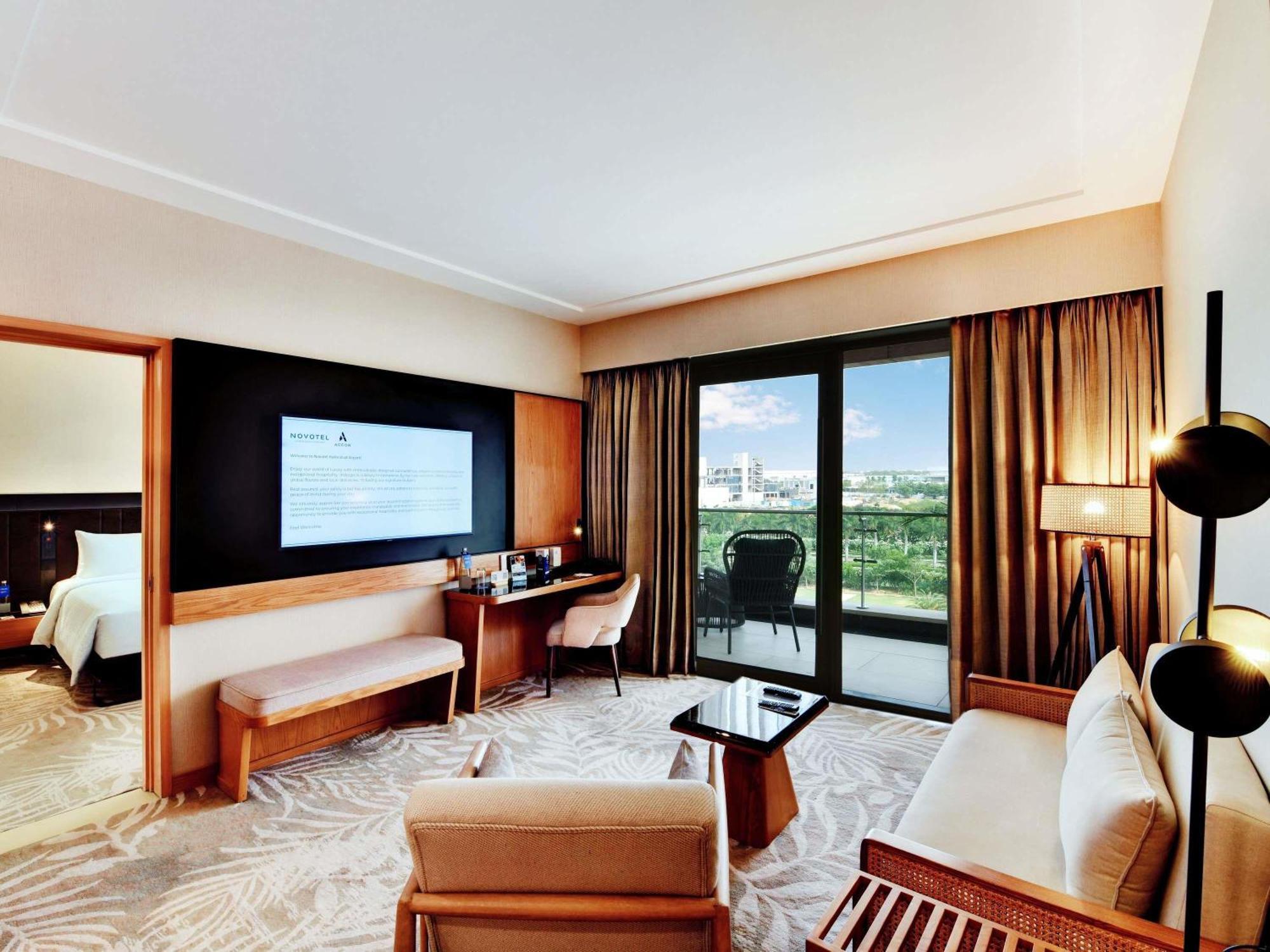 Novotel Hyderabad Airport מראה חיצוני תמונה