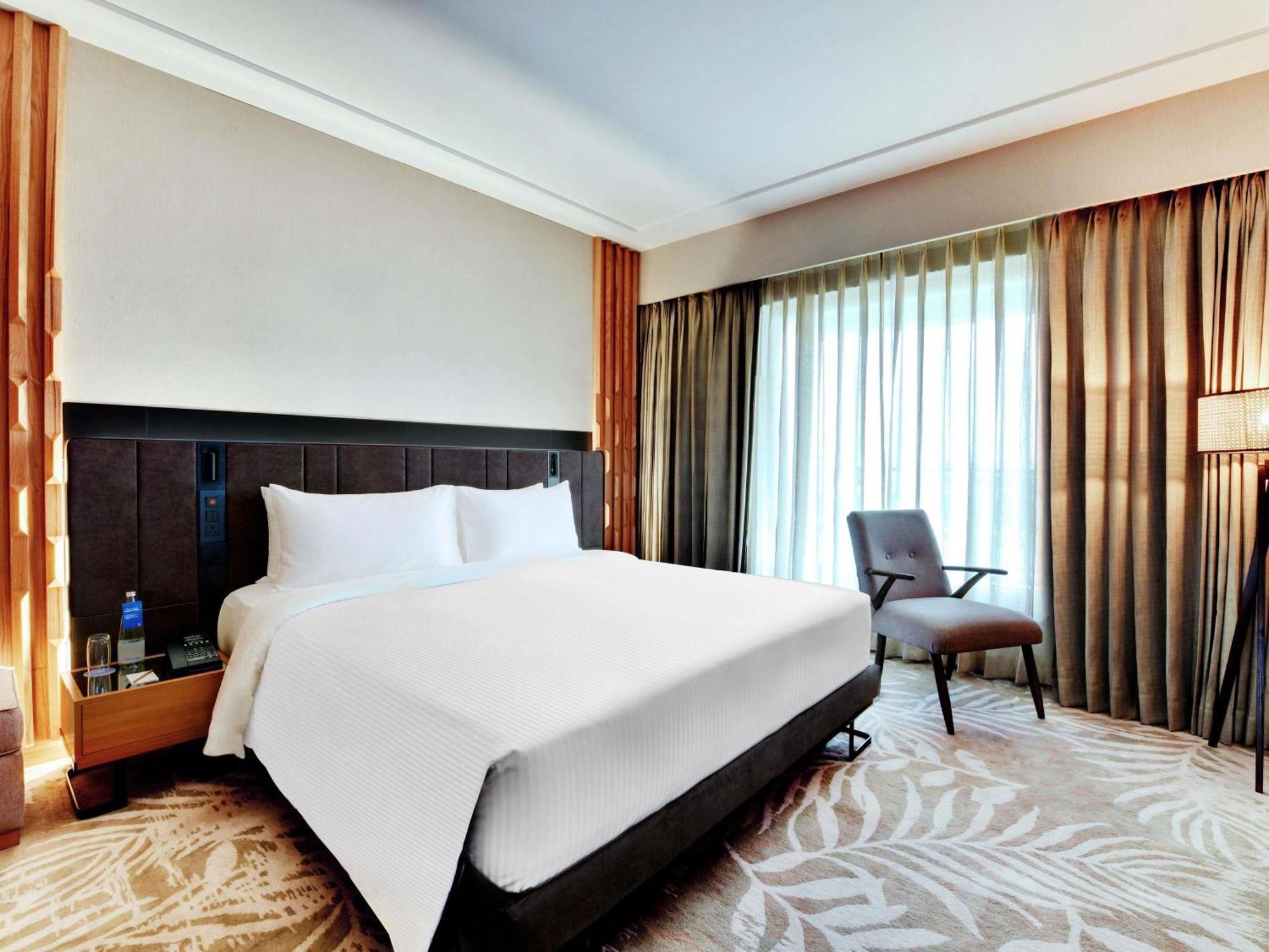Novotel Hyderabad Airport מראה חיצוני תמונה
